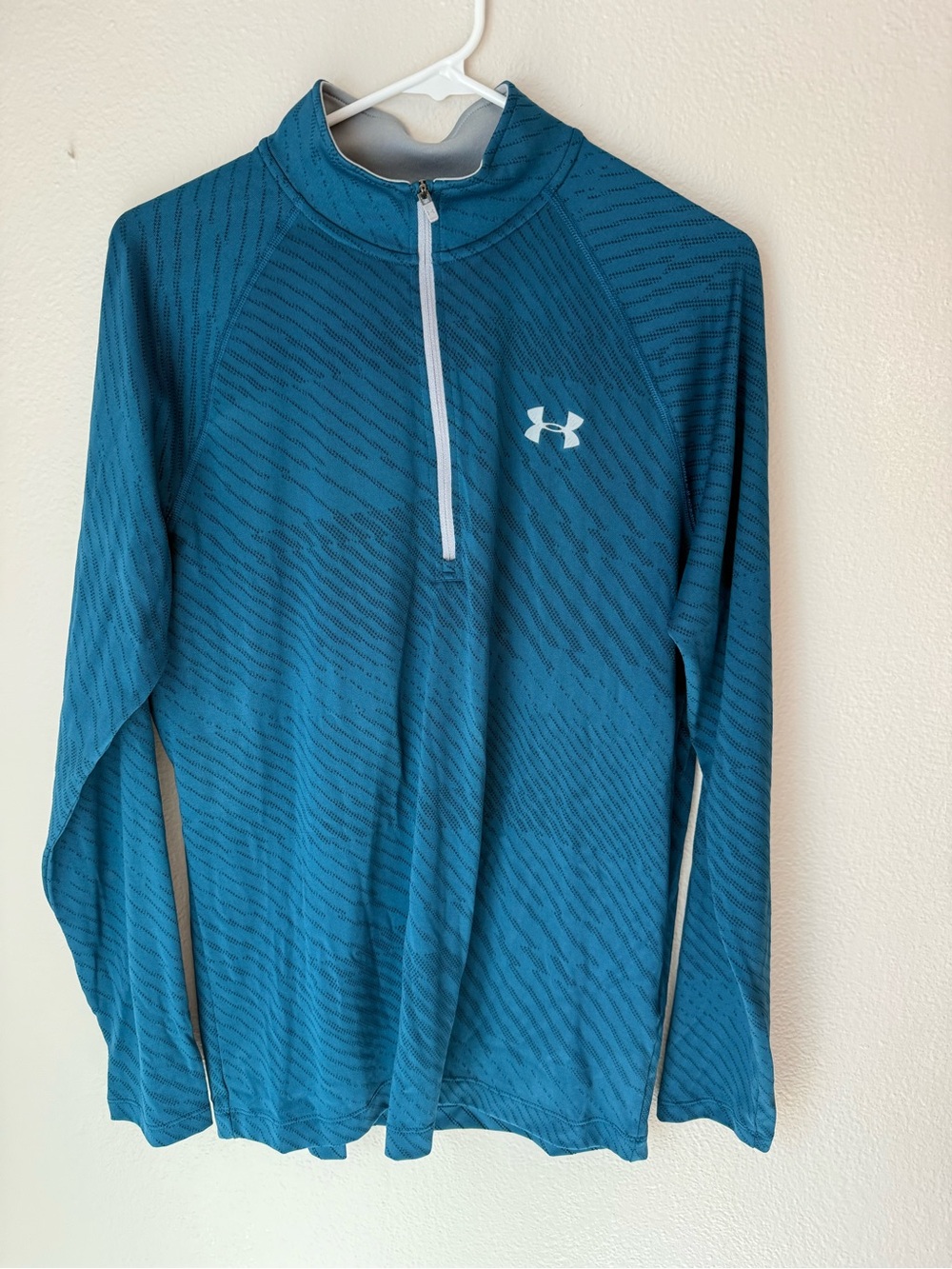 Under Armour Men’s Teal Half-Zip Long-Sleeve Rash Guard